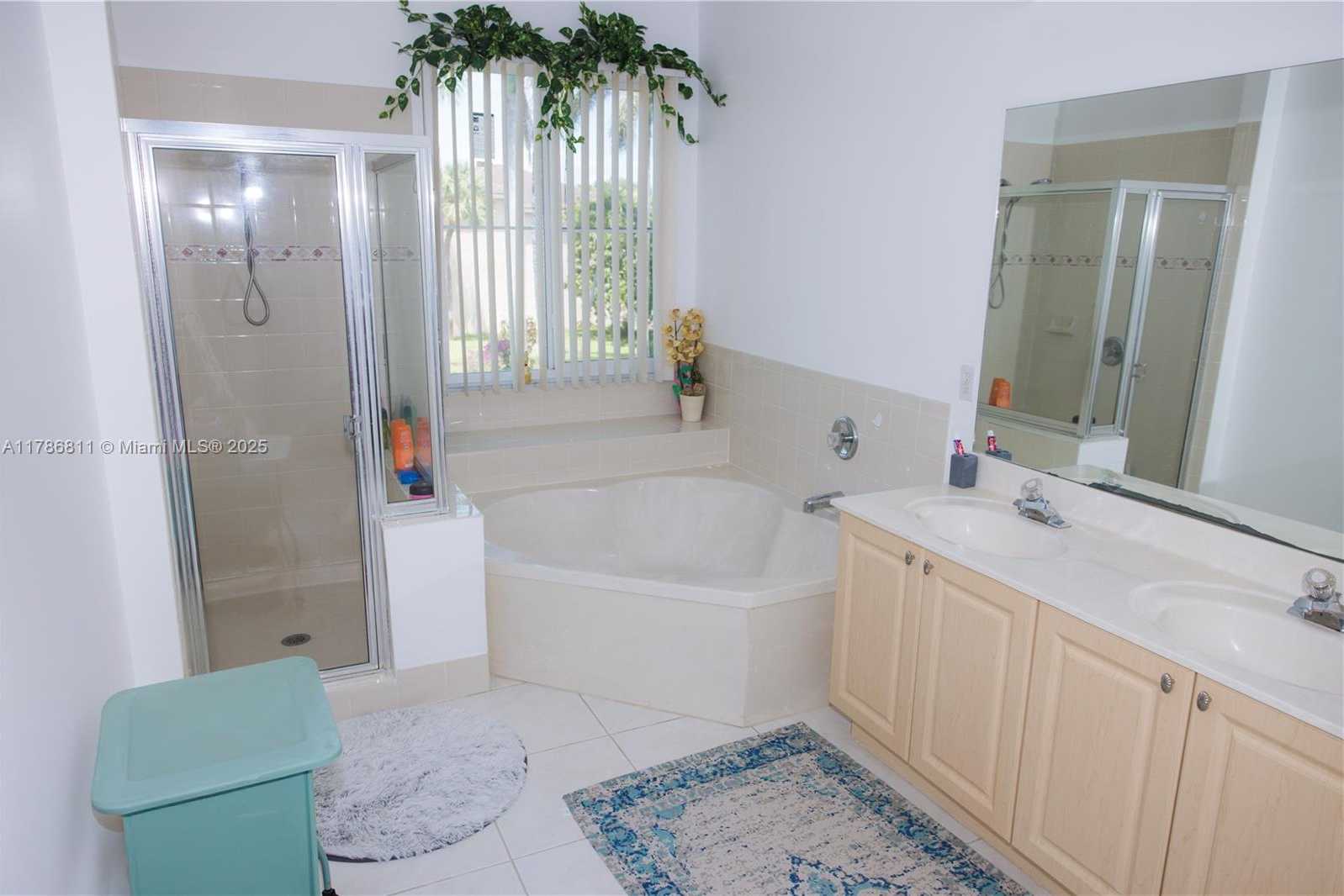 Small Image of 1735 NORTH WEST 77TH AVE, Pembroke Pines Number 24