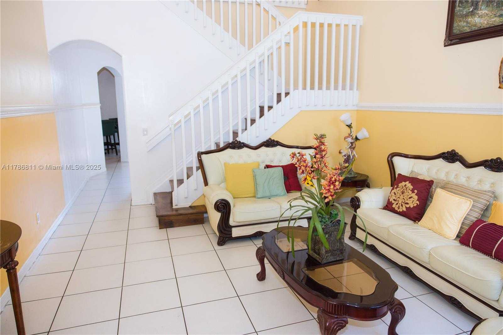 Small Image of 1735 NORTH WEST 77TH AVE, Pembroke Pines Number 4