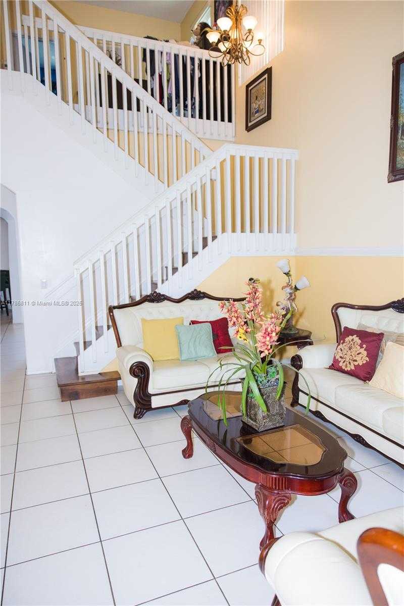 Small Image of 1735 NORTH WEST 77TH AVE, Pembroke Pines Number 5