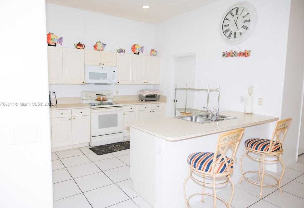 Small Image of 1735 NORTH WEST 77TH AVE, Pembroke Pines Number 9