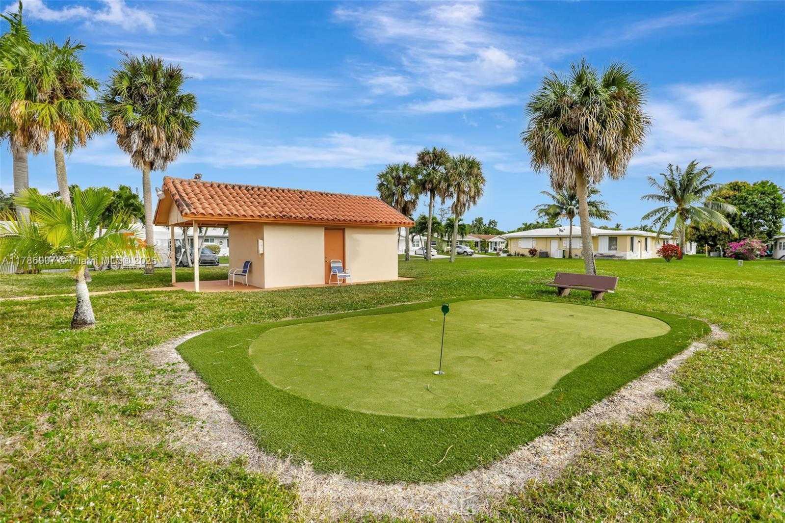 Small Image of 4405 NORTH WEST 46TH ST, Tamarac Number 8