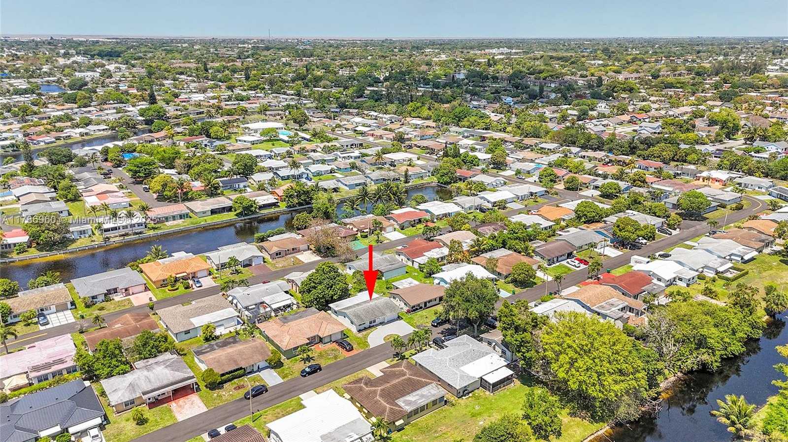 Small Image of 6001 NORTH WEST 66TH TER, Tamarac Number 41