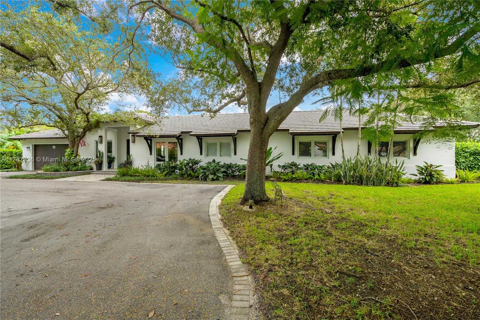 Small Image of 11835 SOUTH WEST 91ST AVE, Miami Number 10