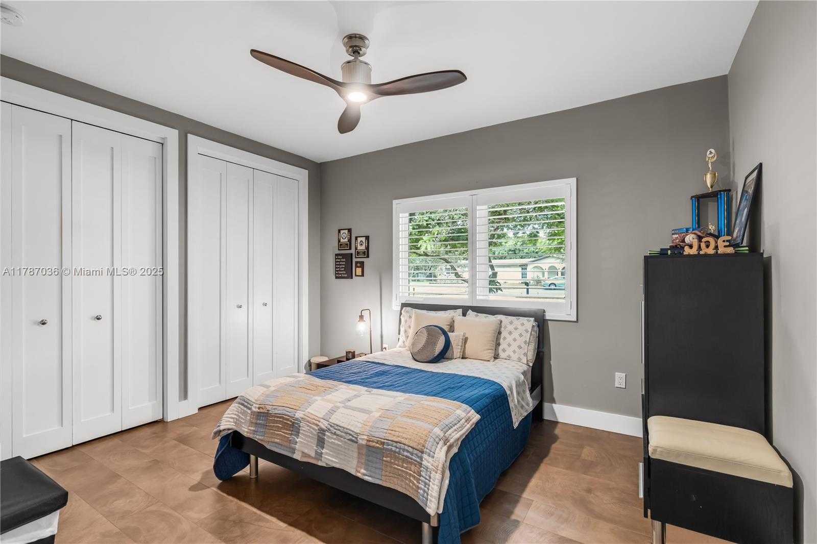 Small Image of 11835 SOUTH WEST 91ST AVE, Miami Number 28
