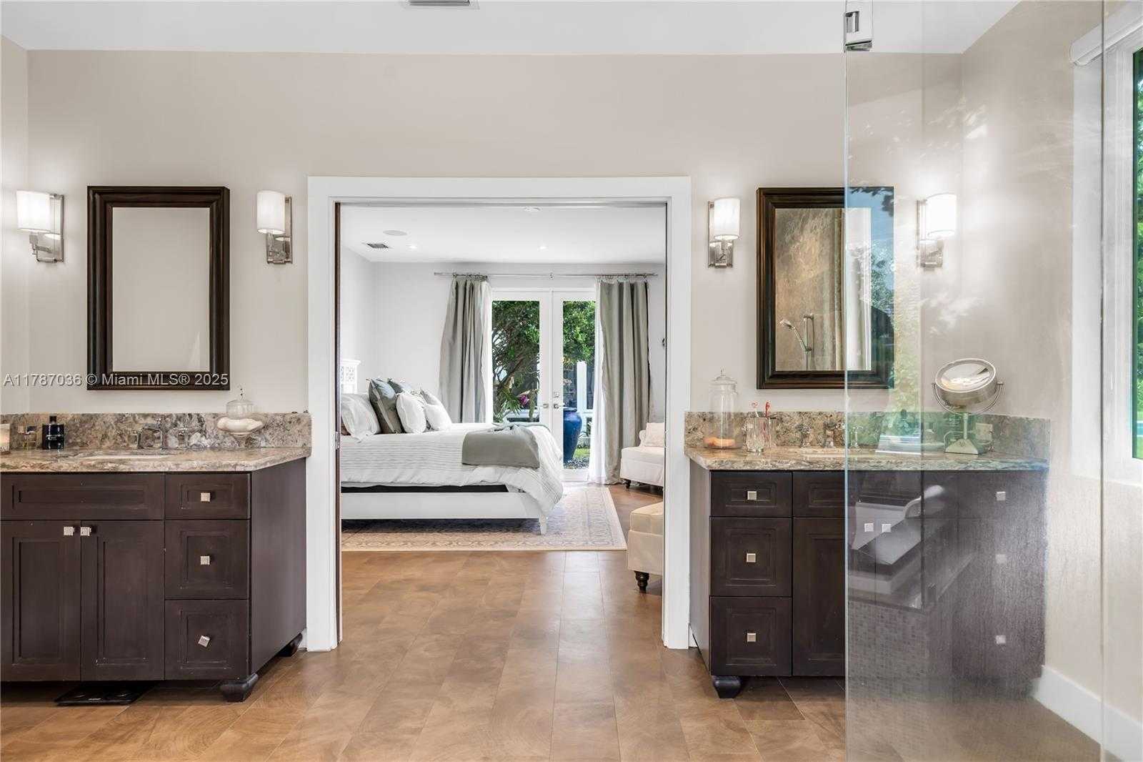 Small Image of 11835 SOUTH WEST 91ST AVE, Miami Number 38