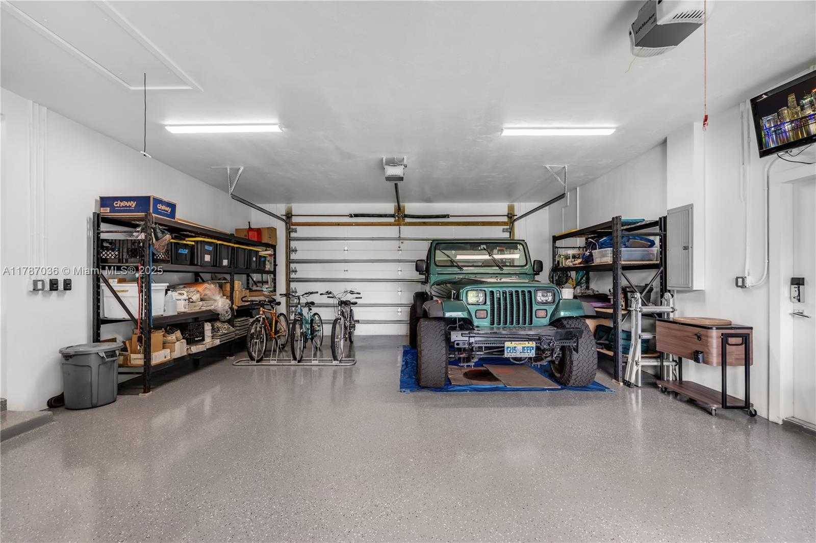 Small Image of 11835 SOUTH WEST 91ST AVE, Miami Number 41