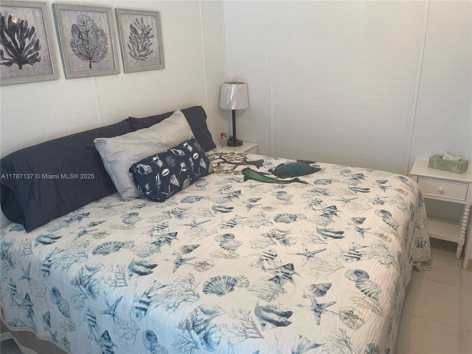 Small Image of 619, Boynton Beach Number 18