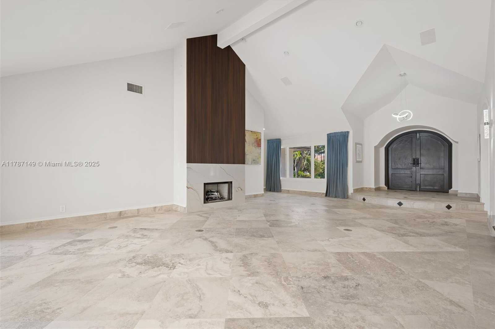 Small Image of 2561 LUCILLE DR, Fort Lauderdale Number 16