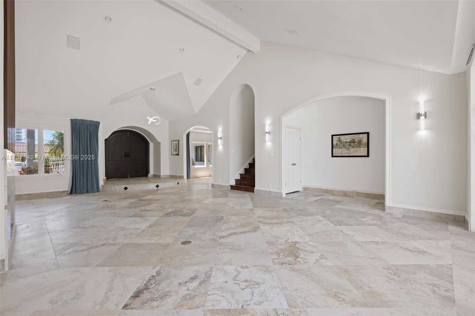 Small Image of 2561 LUCILLE DR, Fort Lauderdale Number 18