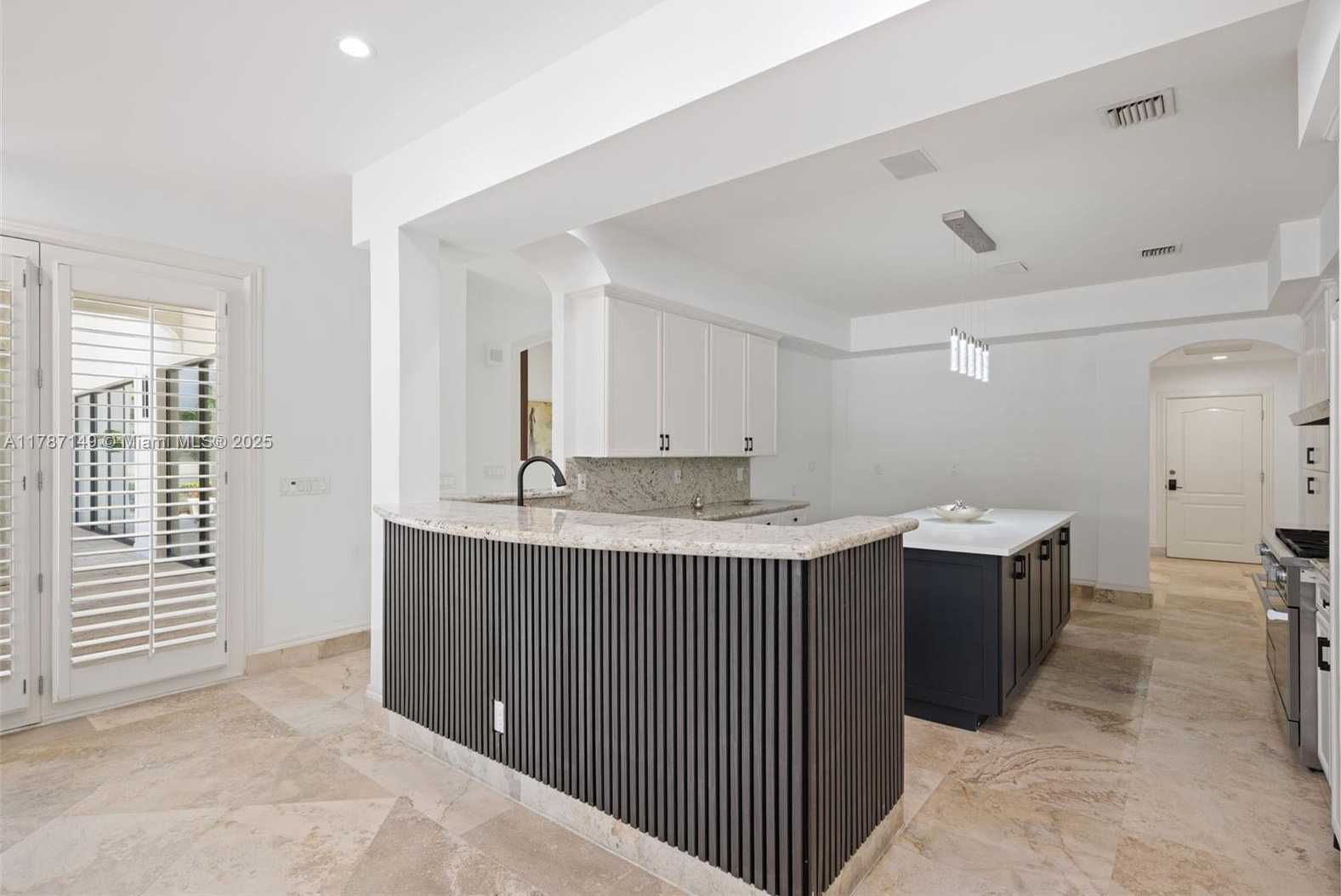 Small Image of 2561 LUCILLE DR, Fort Lauderdale Number 25