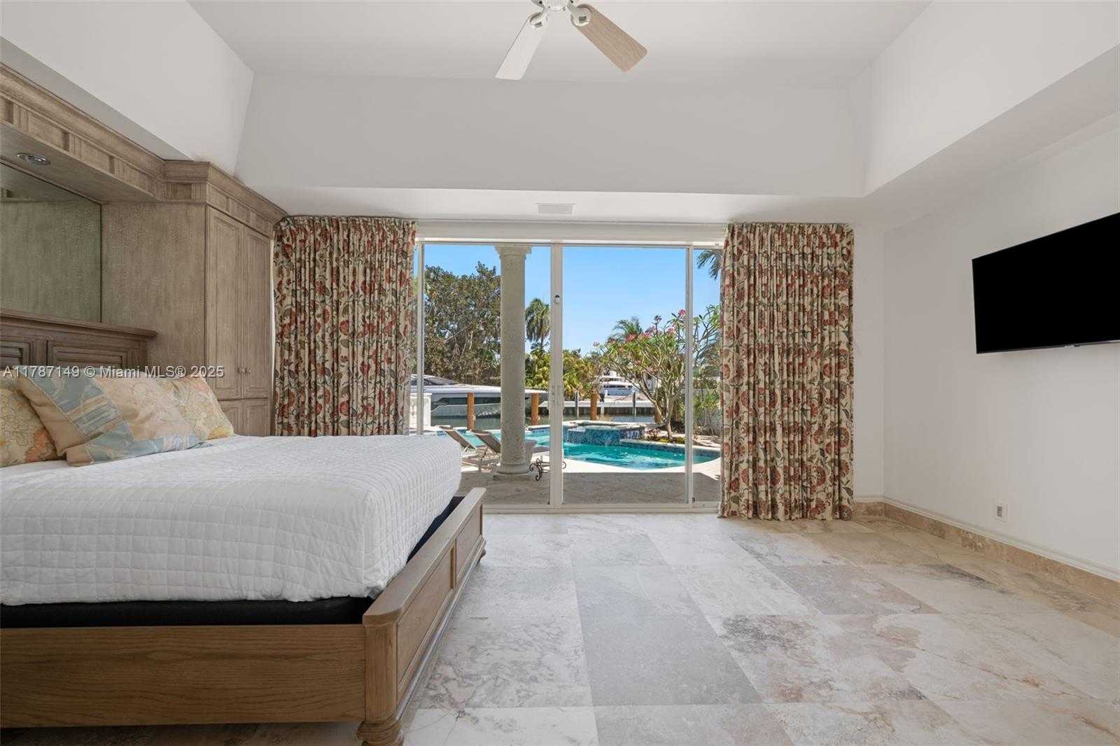Small Image of 2561 LUCILLE DR, Fort Lauderdale Number 38