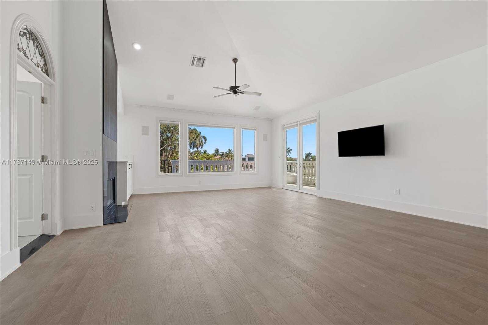Small Image of 2561 LUCILLE DR, Fort Lauderdale Number 53