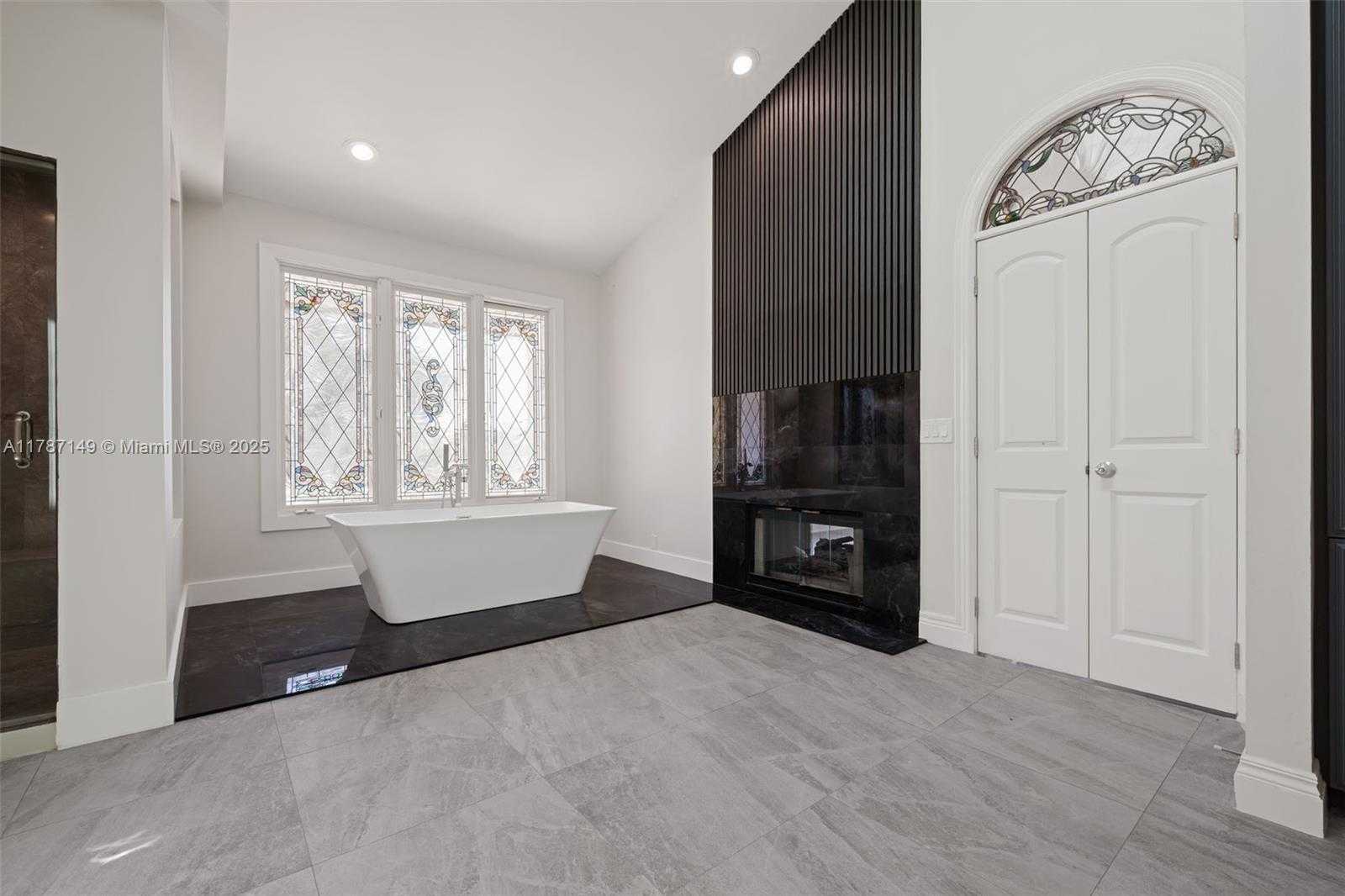 Small Image of 2561 LUCILLE DR, Fort Lauderdale Number 58