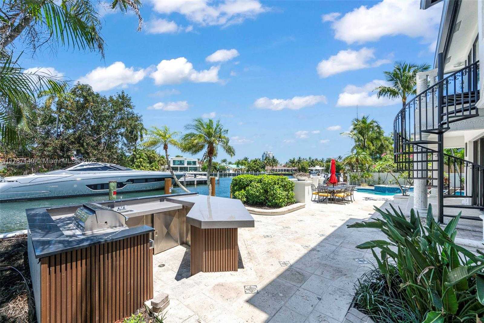 Small Image of 2561 LUCILLE DR, Fort Lauderdale Number 74