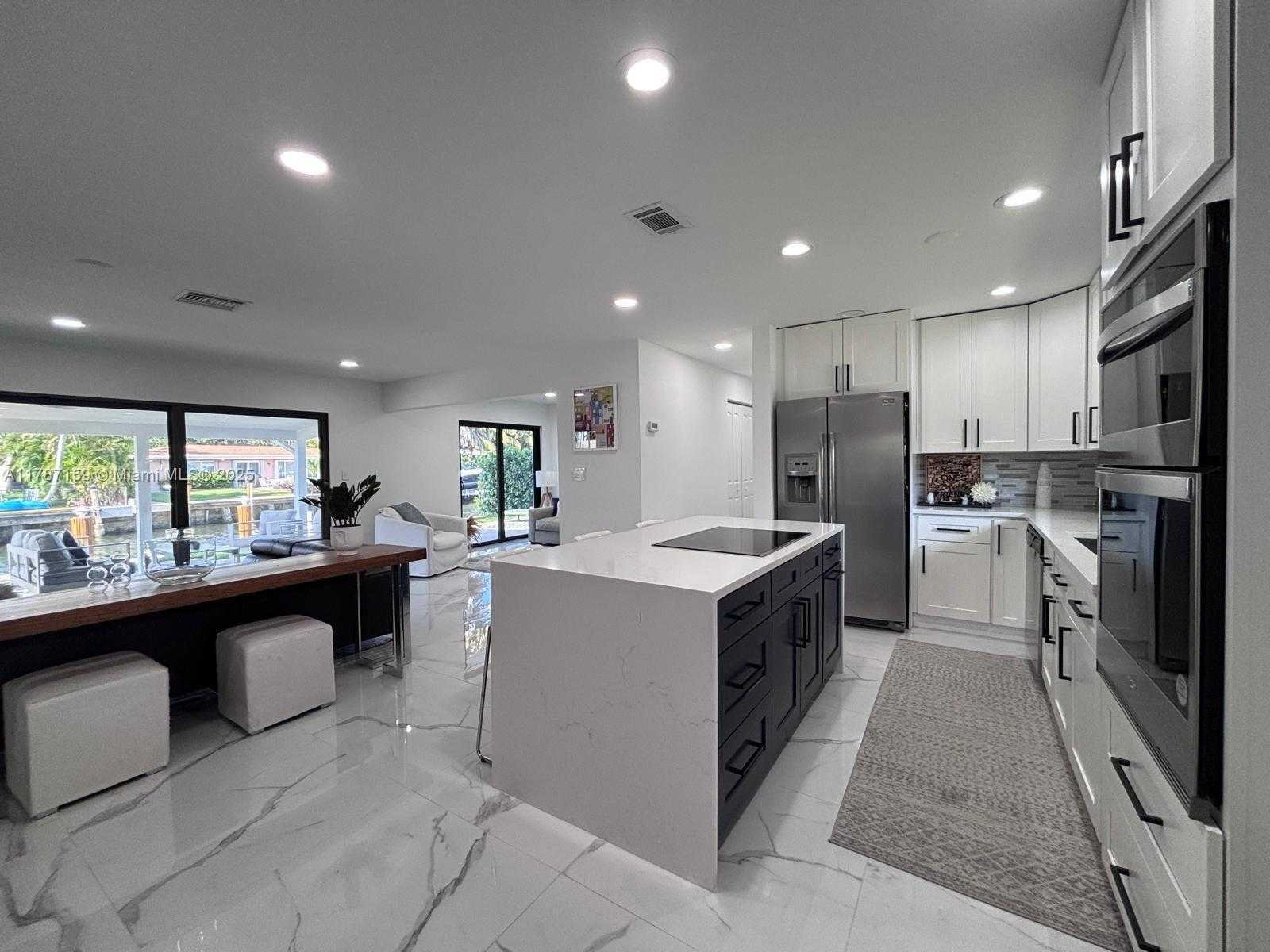 Small Image of 2501 NORTH EAST 50TH ST, Lighthouse Point Number 16