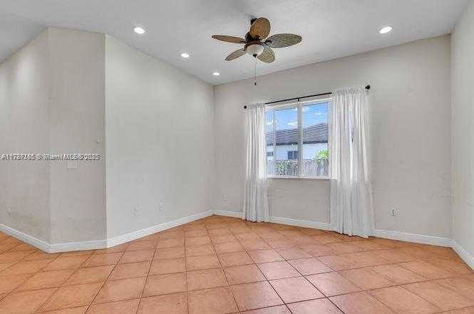 Small Image of 32283 SOUTH WEST 205TH AVE, Homestead Number 10