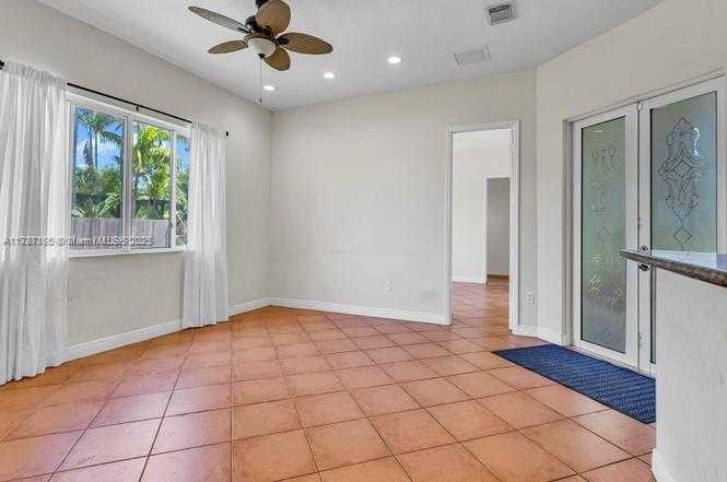 Small Image of 32283 SOUTH WEST 205TH AVE, Homestead Number 12