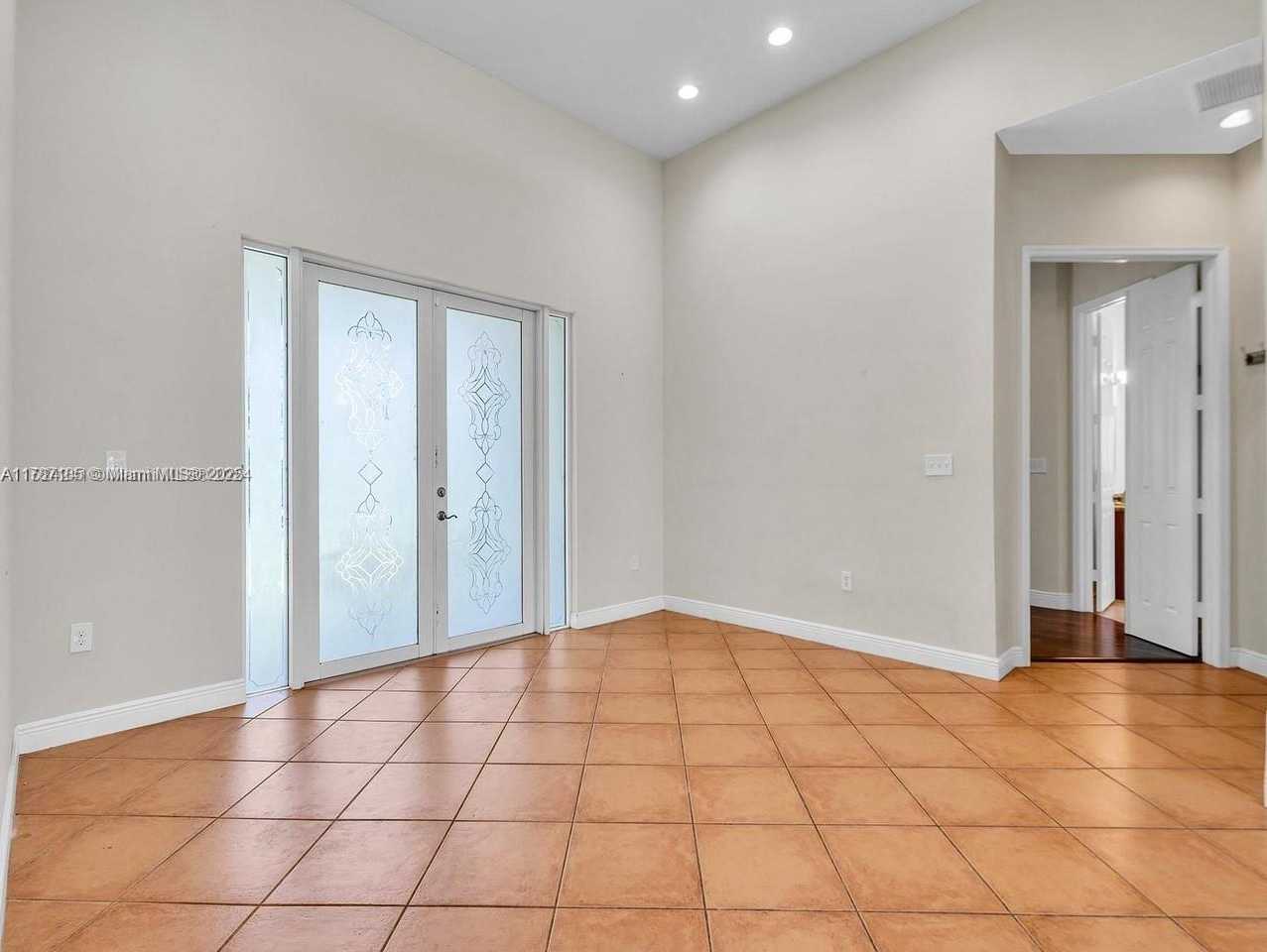 Small Image of 32283 SOUTH WEST 205TH AVE, Homestead Number 17