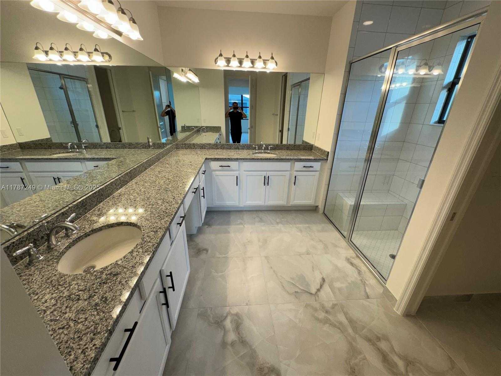 Small Image of 12612 SOUTH WEST GREEN CREEK DR, Port St. Lucie Number 12