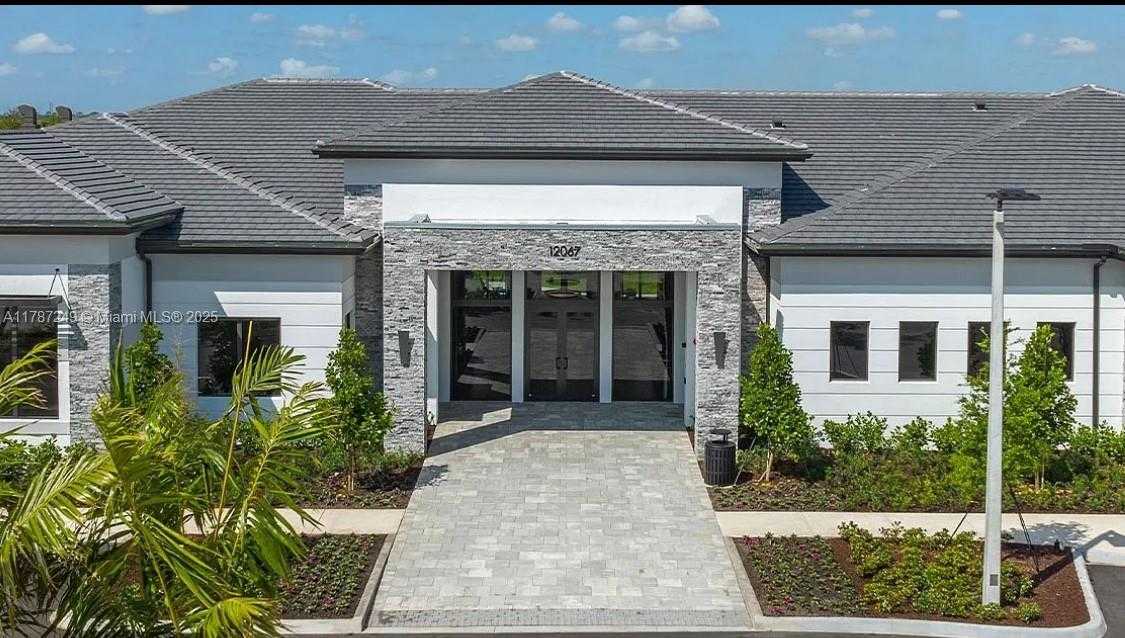 Small Image of 12612 SOUTH WEST GREEN CREEK DR, Port St. Lucie Number 43