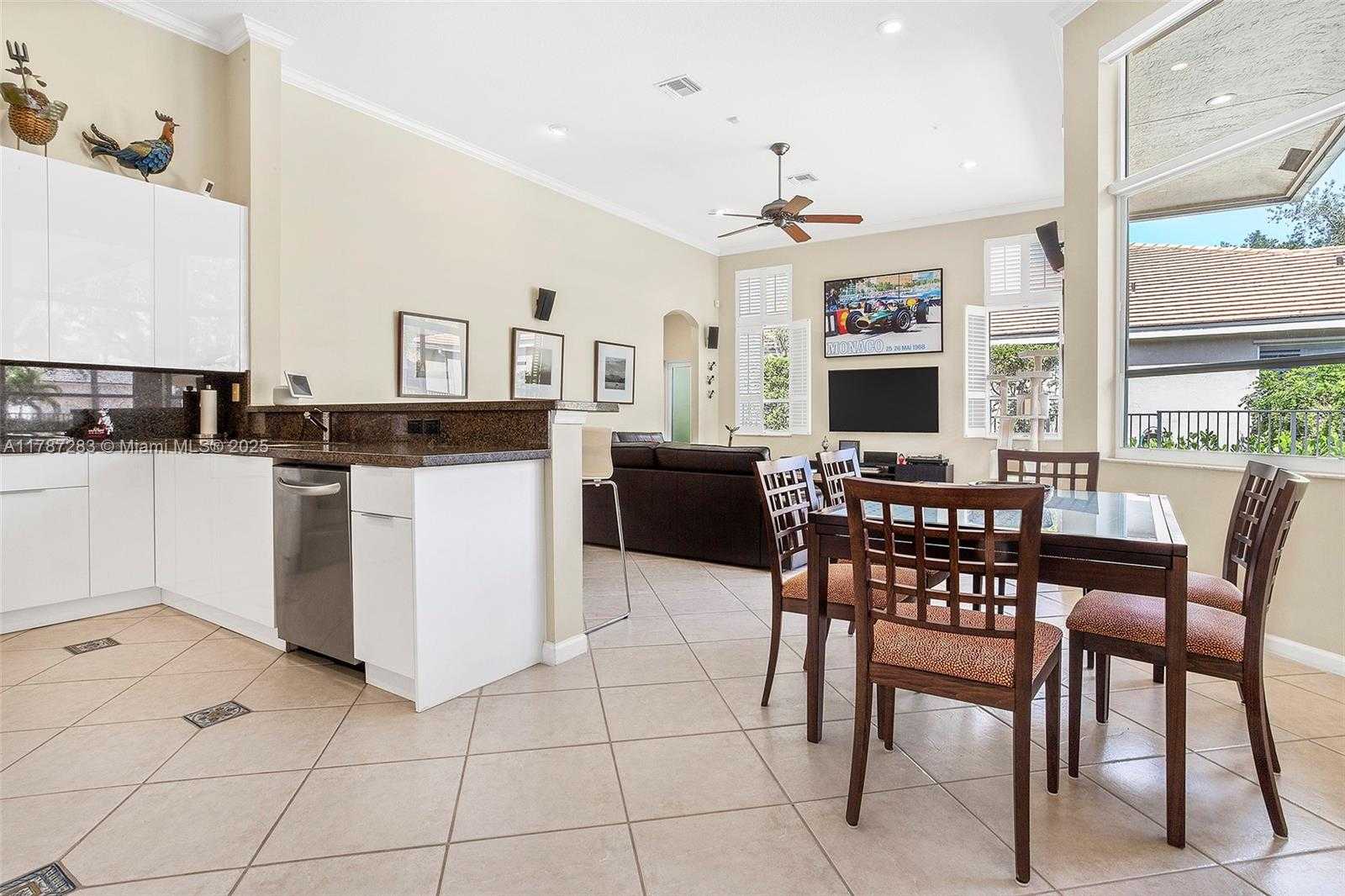 Small Image of 3848 OAK RIDGE CIR, Weston Number 20