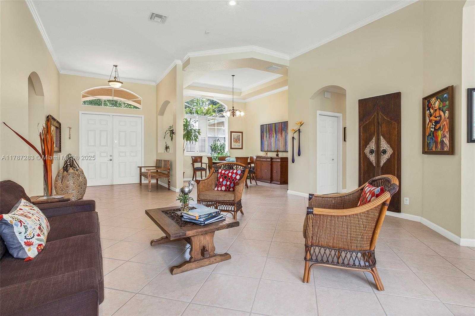 Small Image of 3848 OAK RIDGE CIR, Weston Number 3