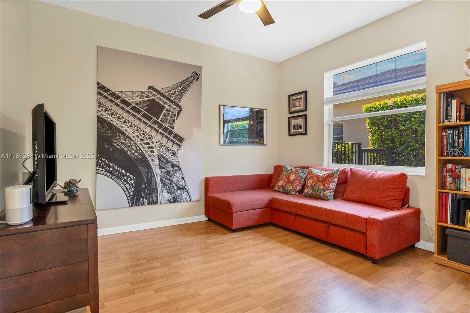 Small Image of 3848 OAK RIDGE CIR, Weston Number 50