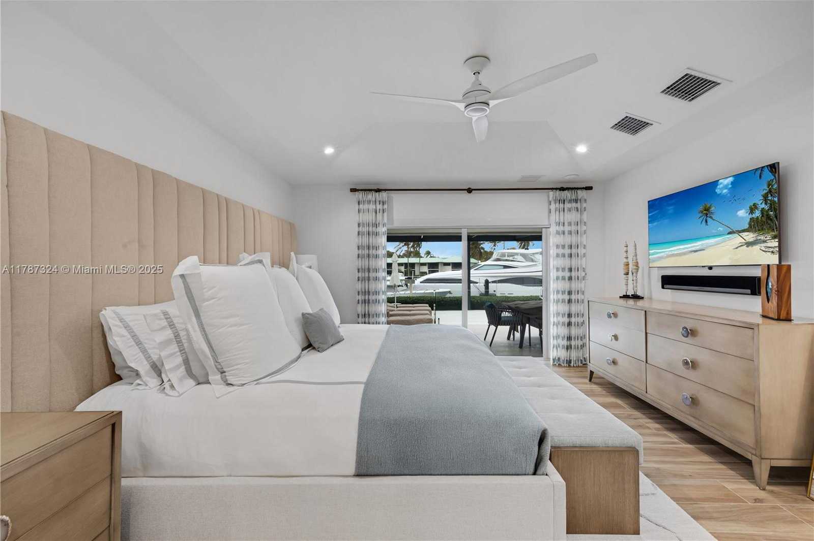 Small Image of 64 TARPOON LANE, Key Largo Number 10