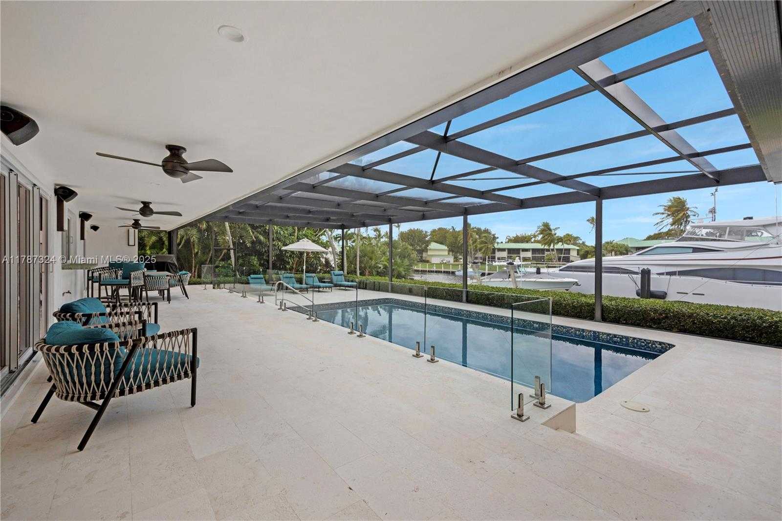 Small Image of 64 TARPOON LANE, Key Largo Number 19