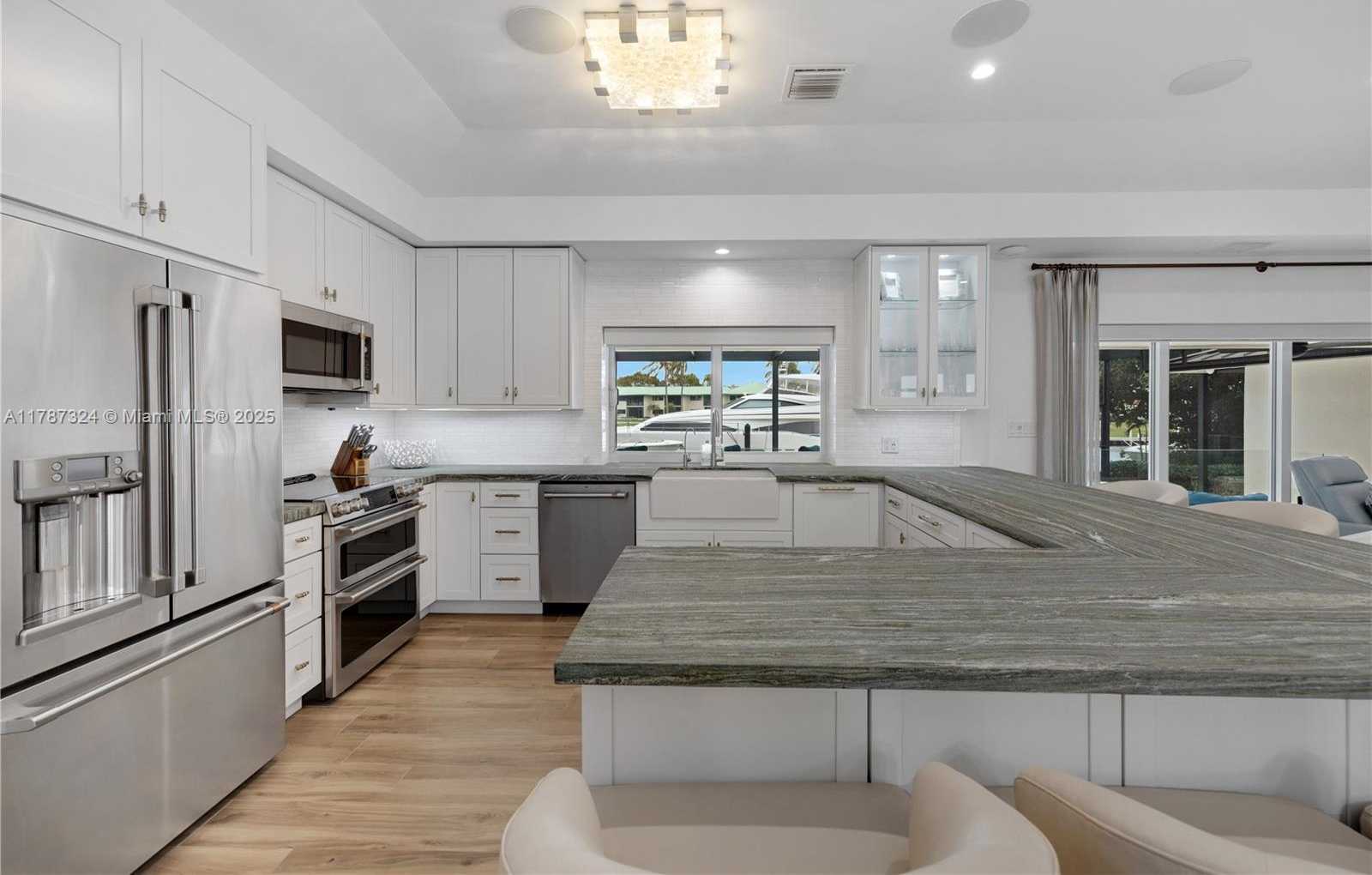 Small Image of 64 TARPOON LANE, Key Largo Number 5