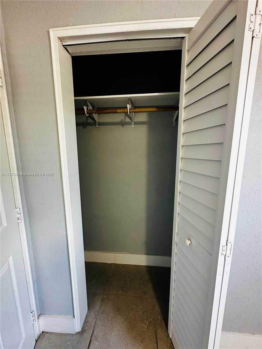 Small Image of 800 NORTH 69TH AVE, Hollywood Number 9