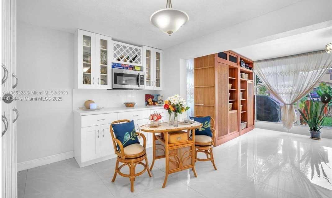 Small Image of 4941 NORTH WEST 55TH CT, Tamarac Number 16