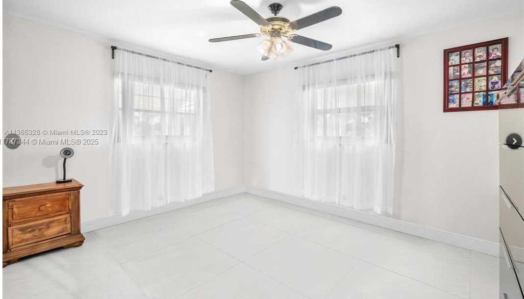 Small Image of 4941 NORTH WEST 55TH CT, Tamarac Number 22