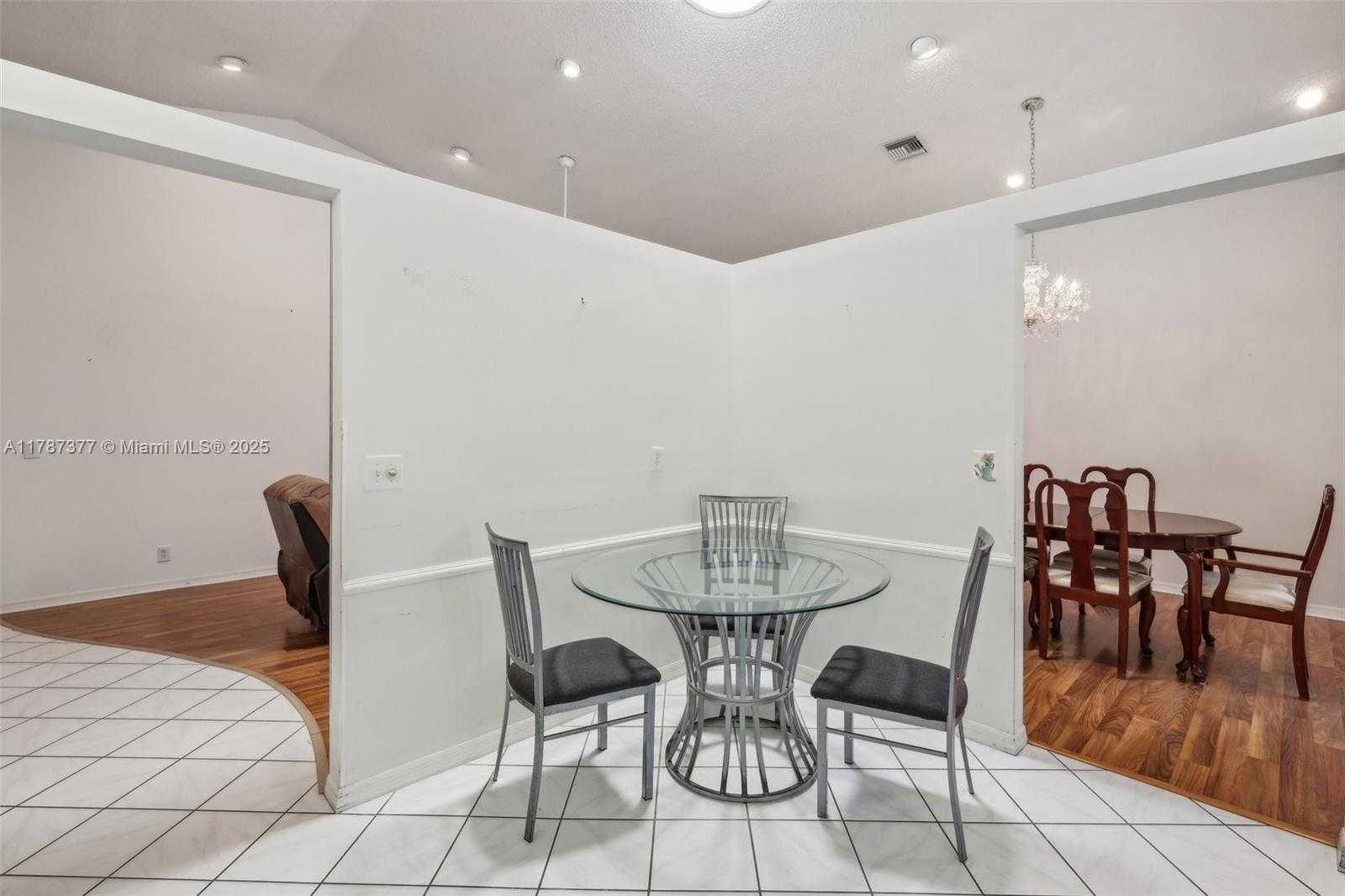 Small Image of 5260 TIFFANY ANNE CIR, West Palm Beach Number 10