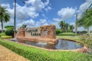 Small Image of 5260 TIFFANY ANNE CIR, West Palm Beach Number 2