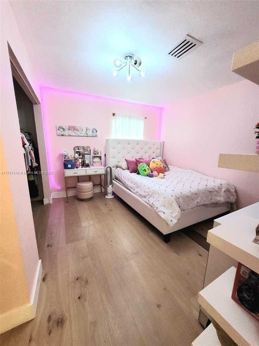 Small Image of 30992 SOUTH WEST 195TH AVE, Homestead Number 14