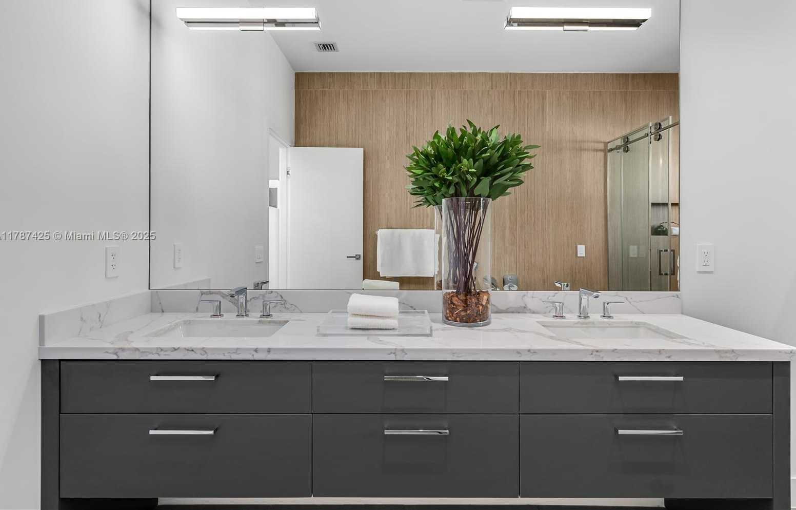 Small Image of 144 NORTH WEST 110TH ST, Miami Shores Number 27