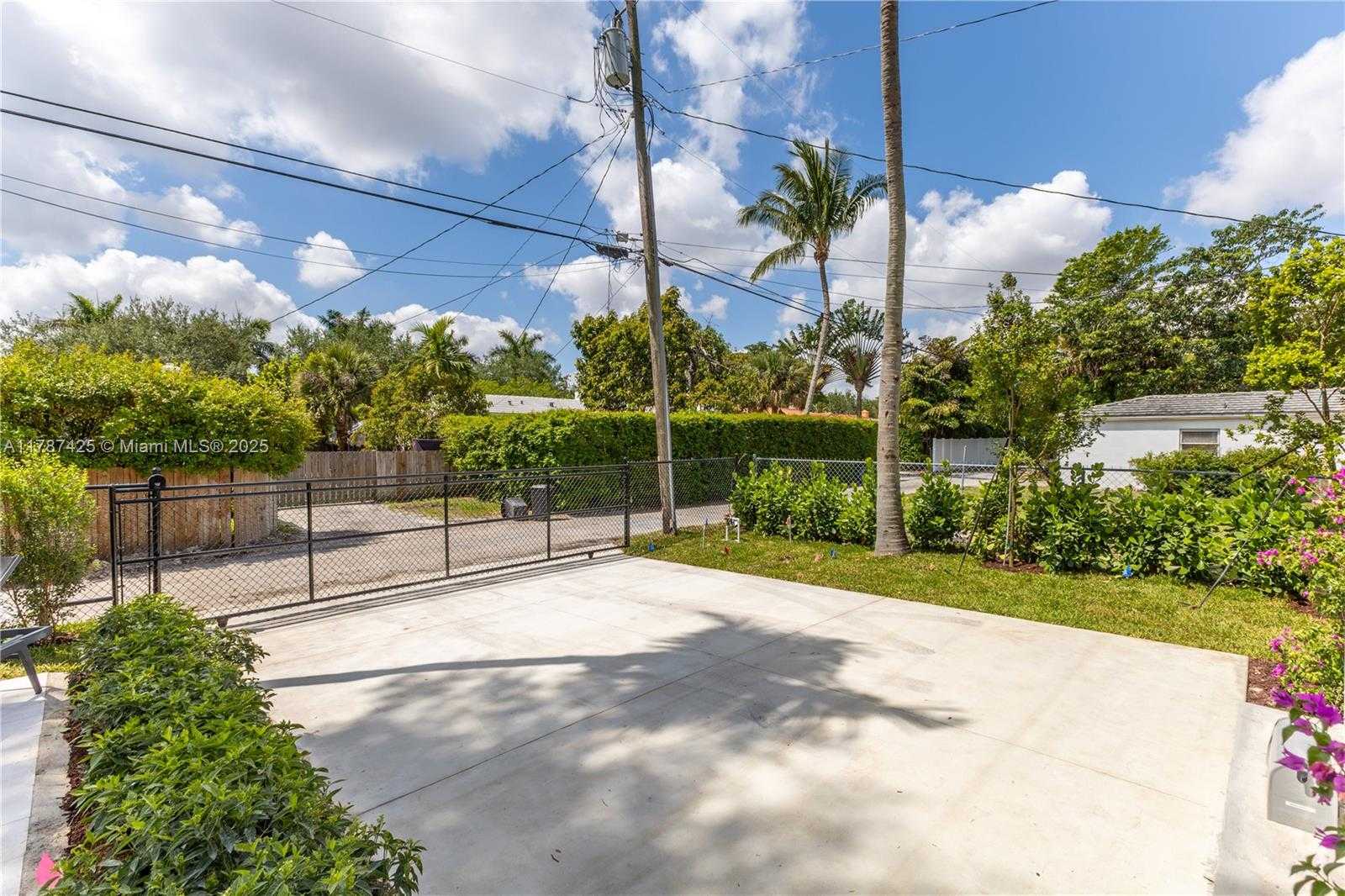Small Image of 144 NORTH WEST 110TH ST, Miami Shores Number 44