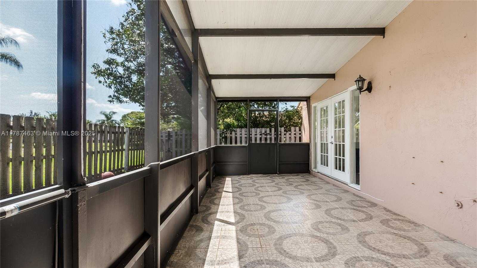 Small Image of 2641 HURON WAY, Miramar Number 21