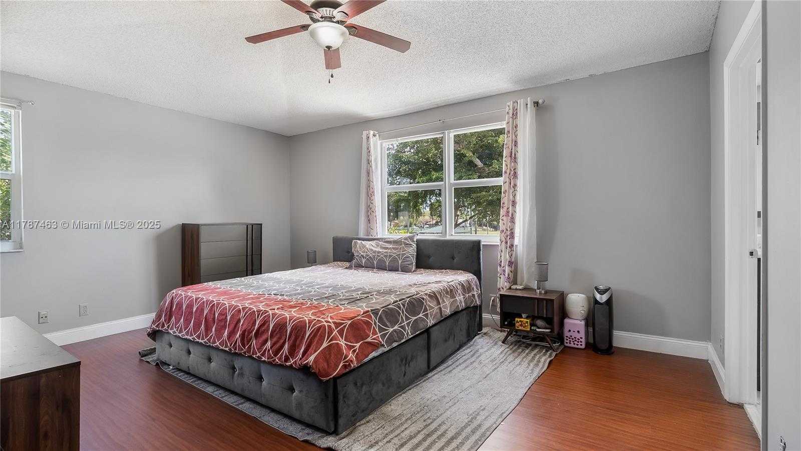 Small Image of 2641 HURON WAY, Miramar Number 22