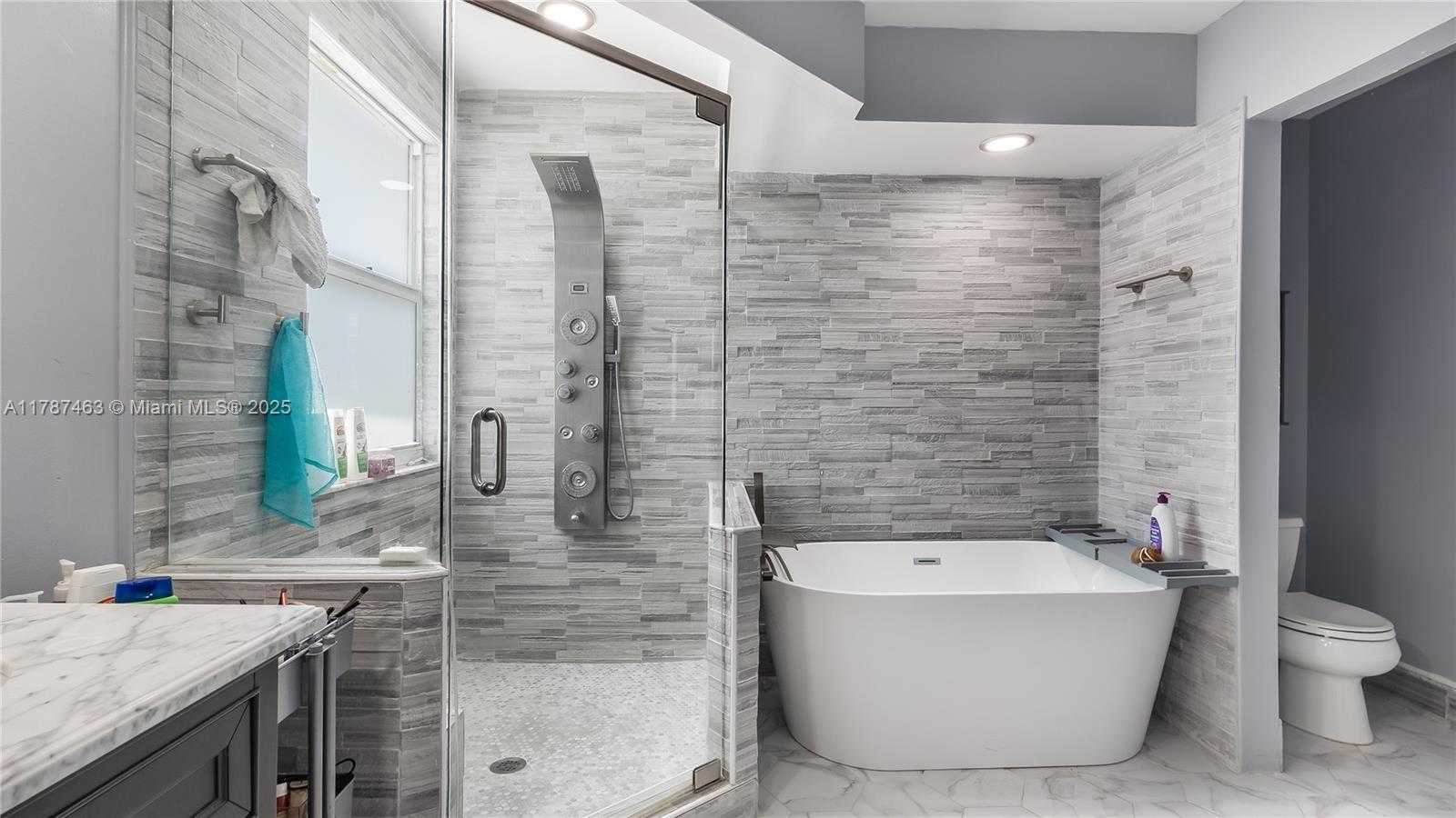 Small Image of 2641 HURON WAY, Miramar Number 26