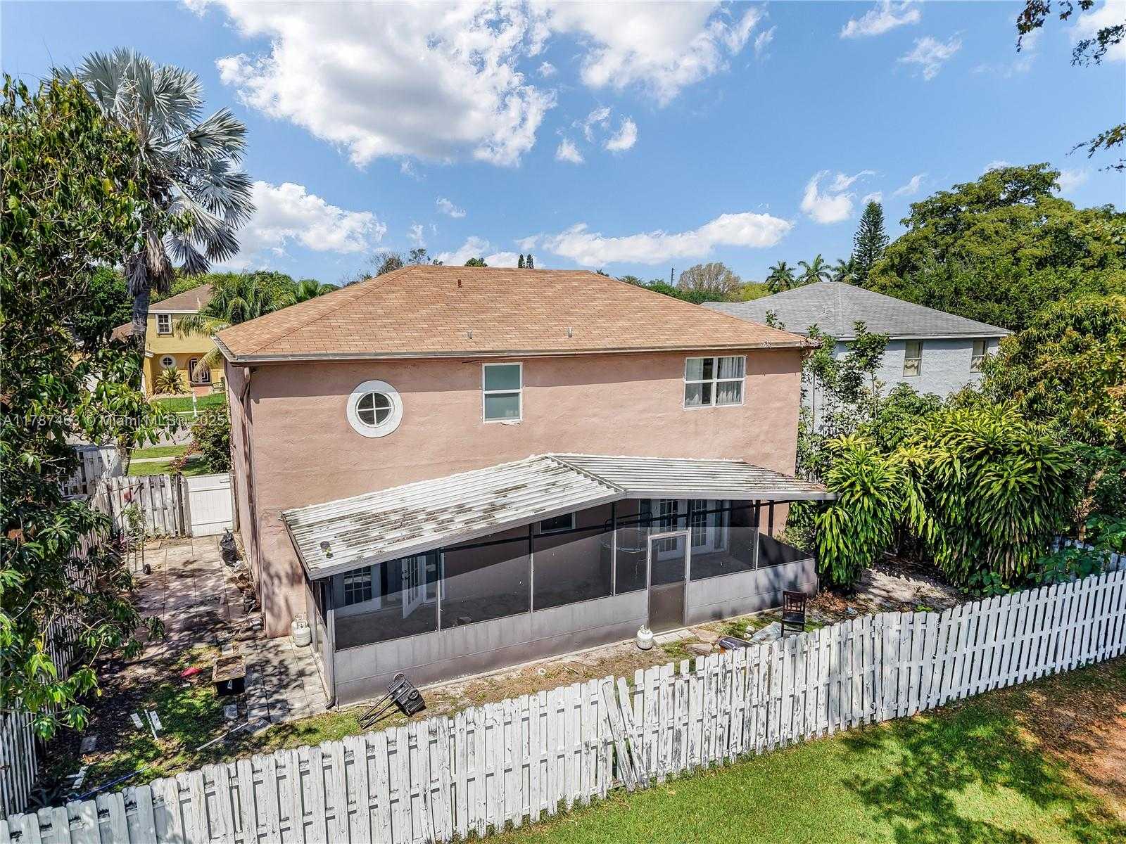 Small Image of 2641 HURON WAY, Miramar Number 6