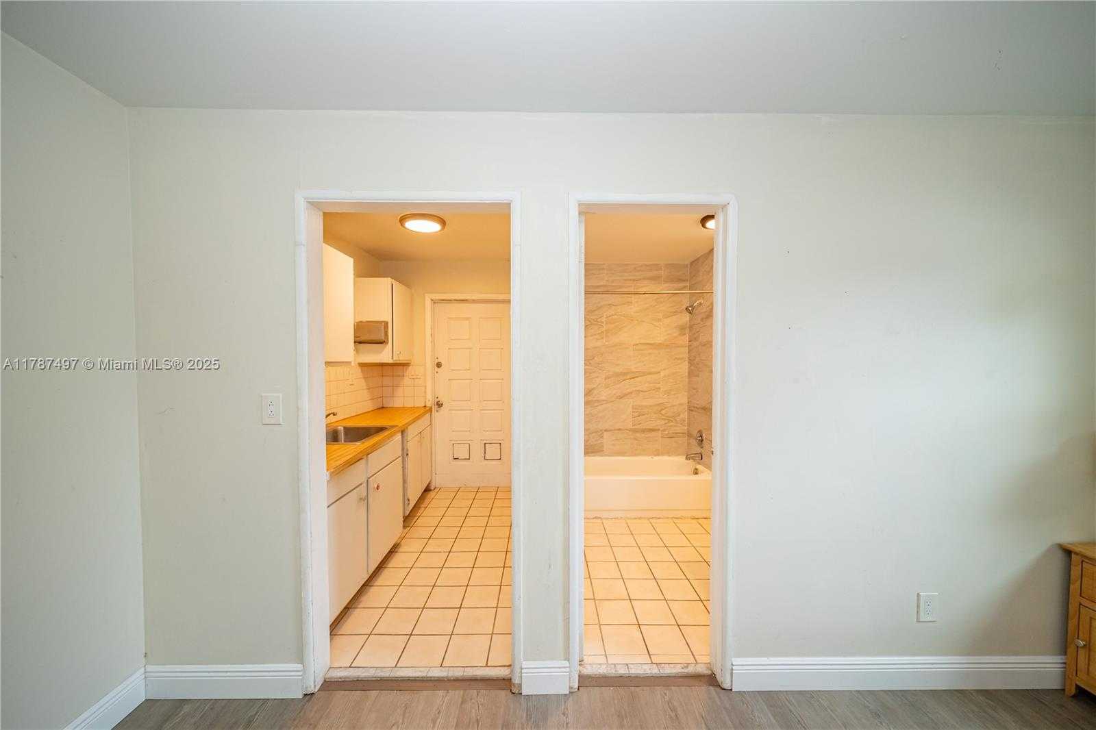 Small Image of 218 SOUTH WEST 14TH CT, Fort Lauderdale Number 35