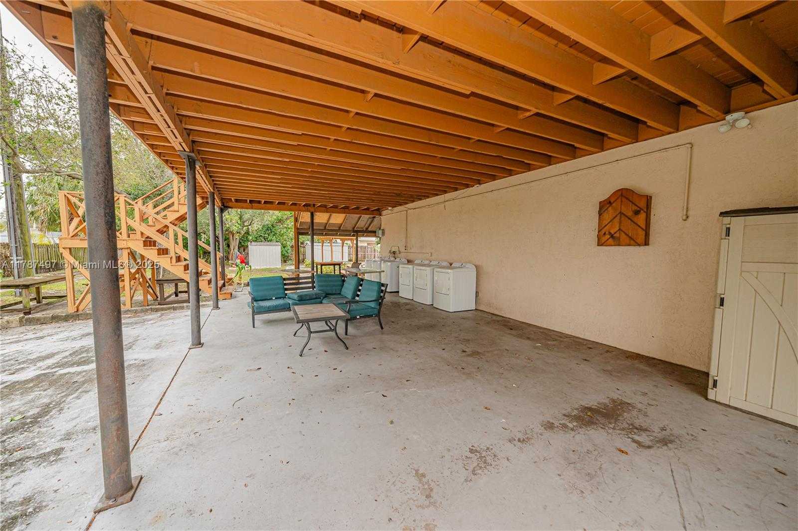 Small Image of 218 SOUTH WEST 14TH CT, Fort Lauderdale Number 9