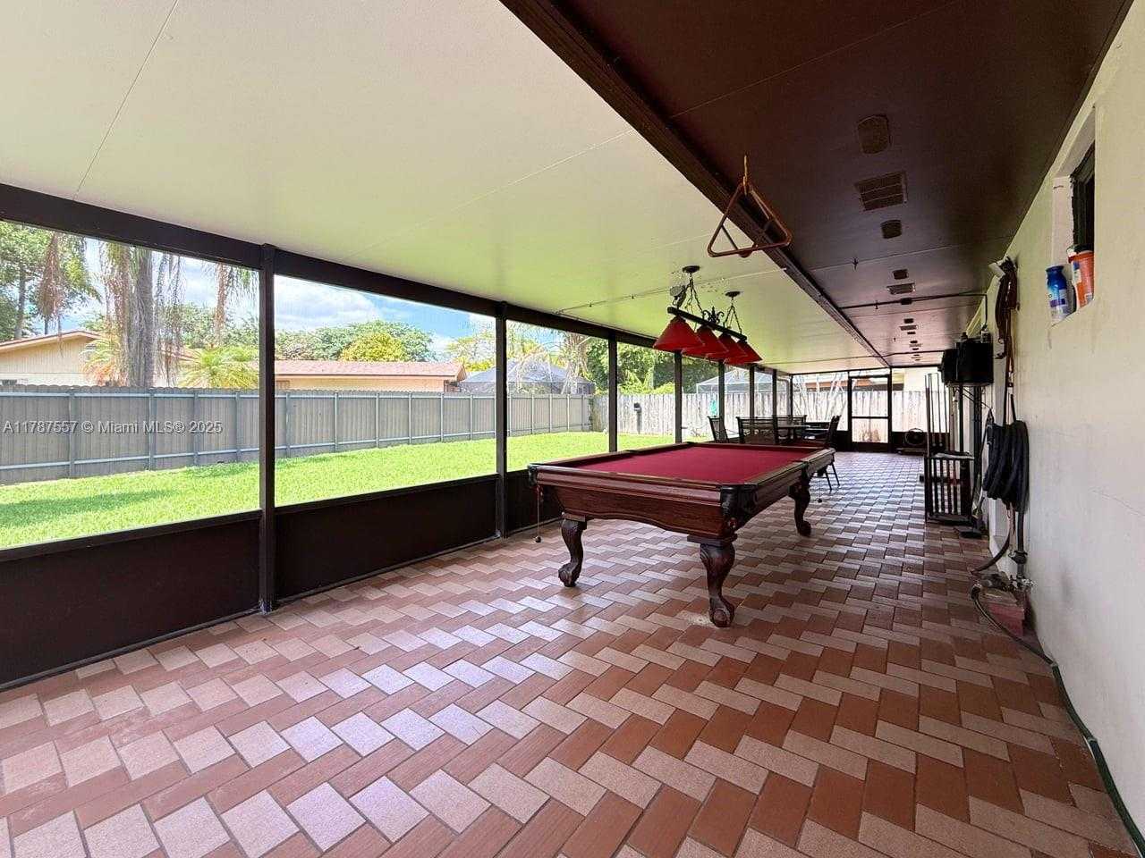 Small Image of 19612 SOUTH WEST 87TH PL, Cutler Bay Number 26