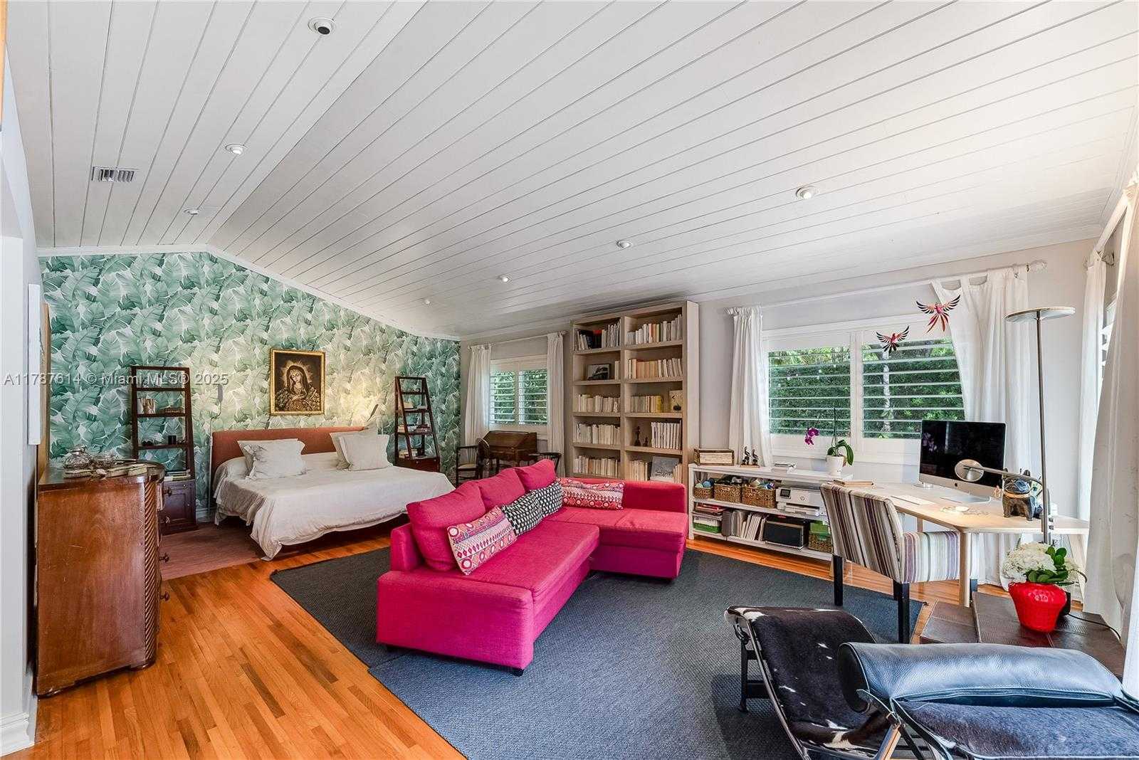 Small Image of 4404 ALHAMBRA CIR, Coral Gables Number 19