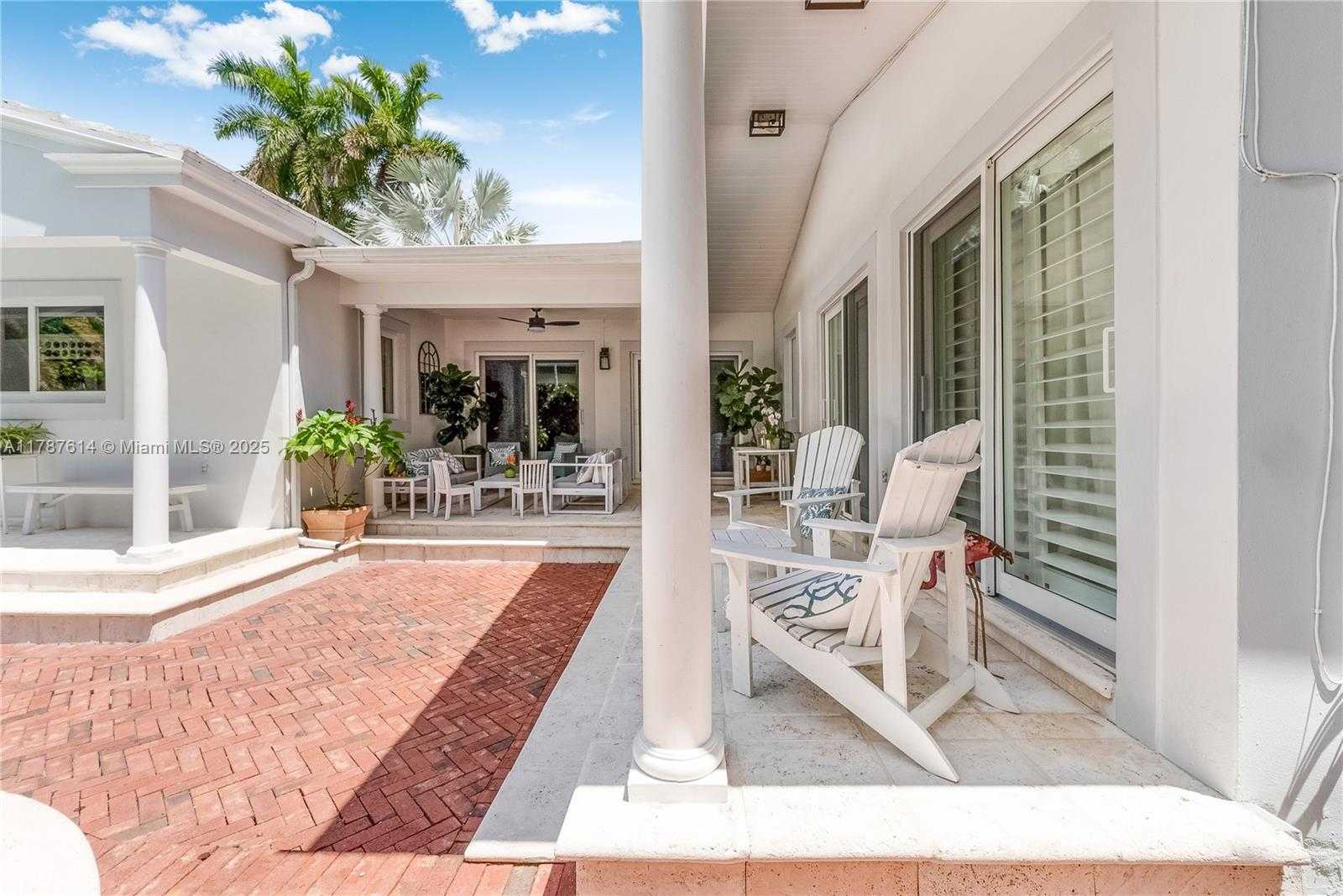Small Image of 4404 ALHAMBRA CIR, Coral Gables Number 42
