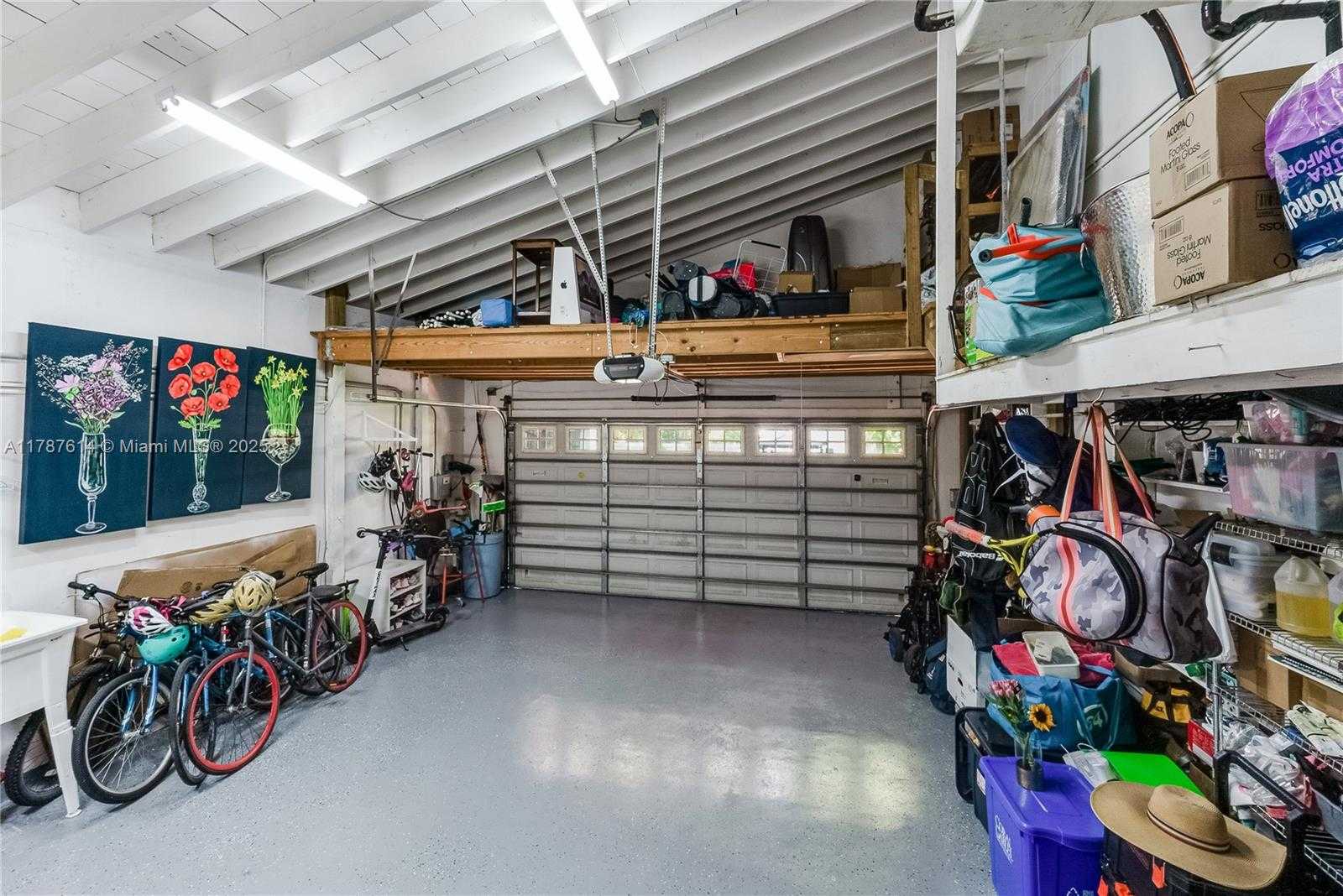 Small Image of 4404 ALHAMBRA CIR, Coral Gables Number 45