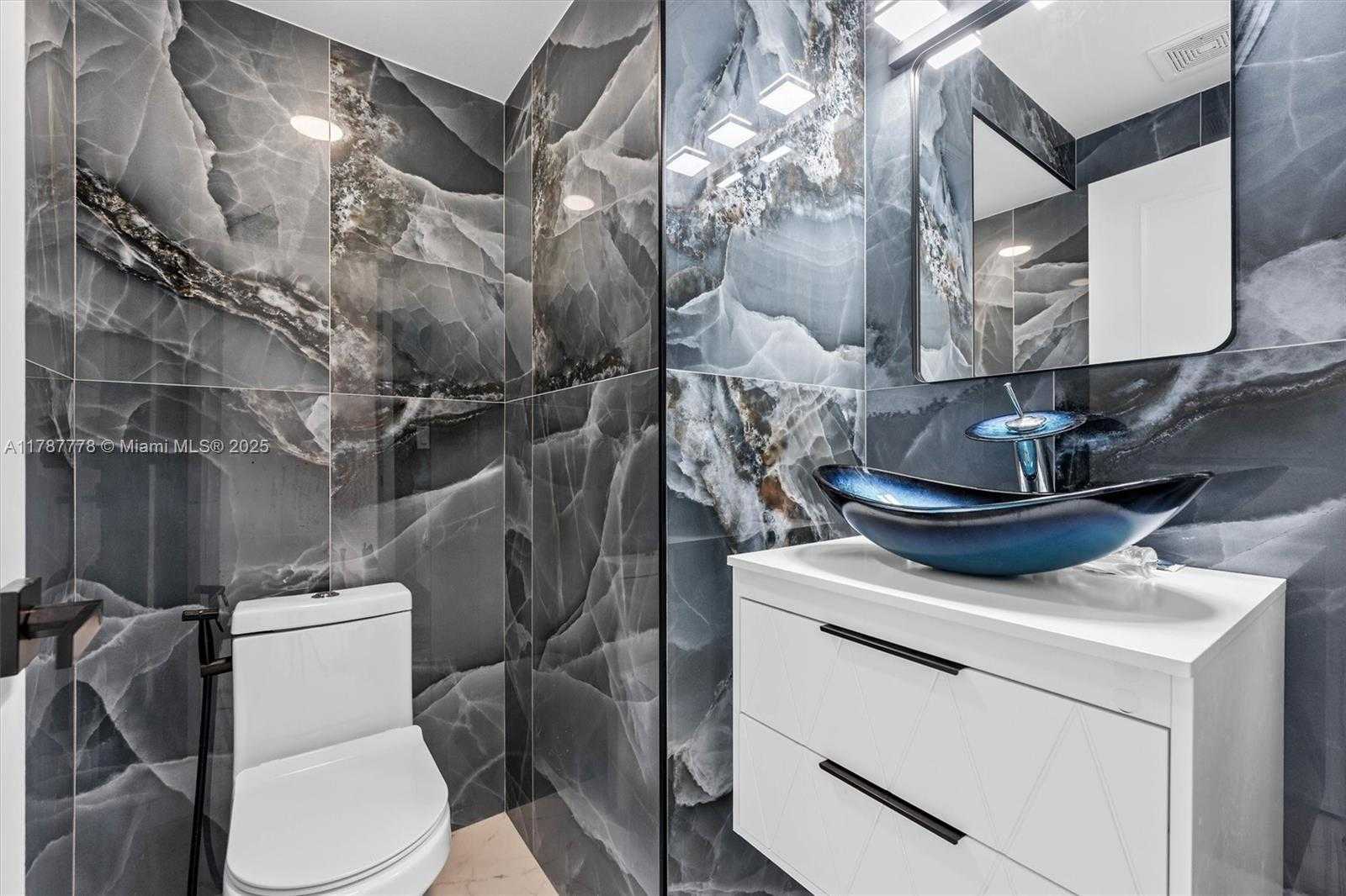 Small Image of 4814 NORTH WEST 56TH CT, Tamarac Number 19