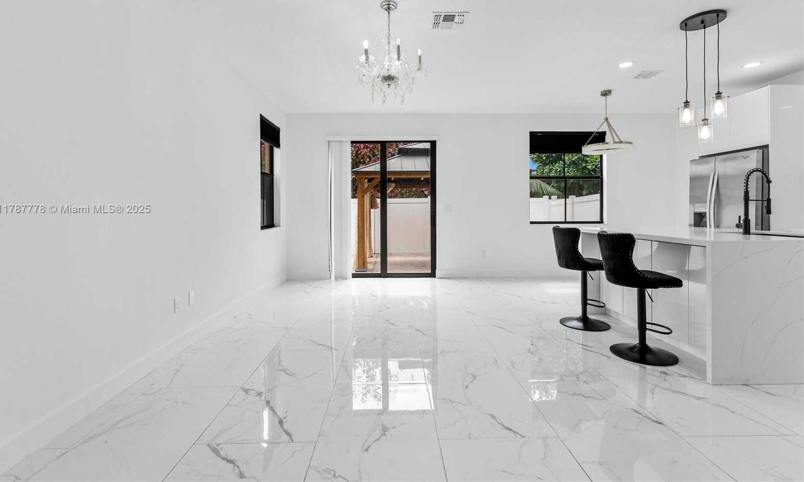 Small Image of 4814 NORTH WEST 56TH CT, Tamarac Number 7